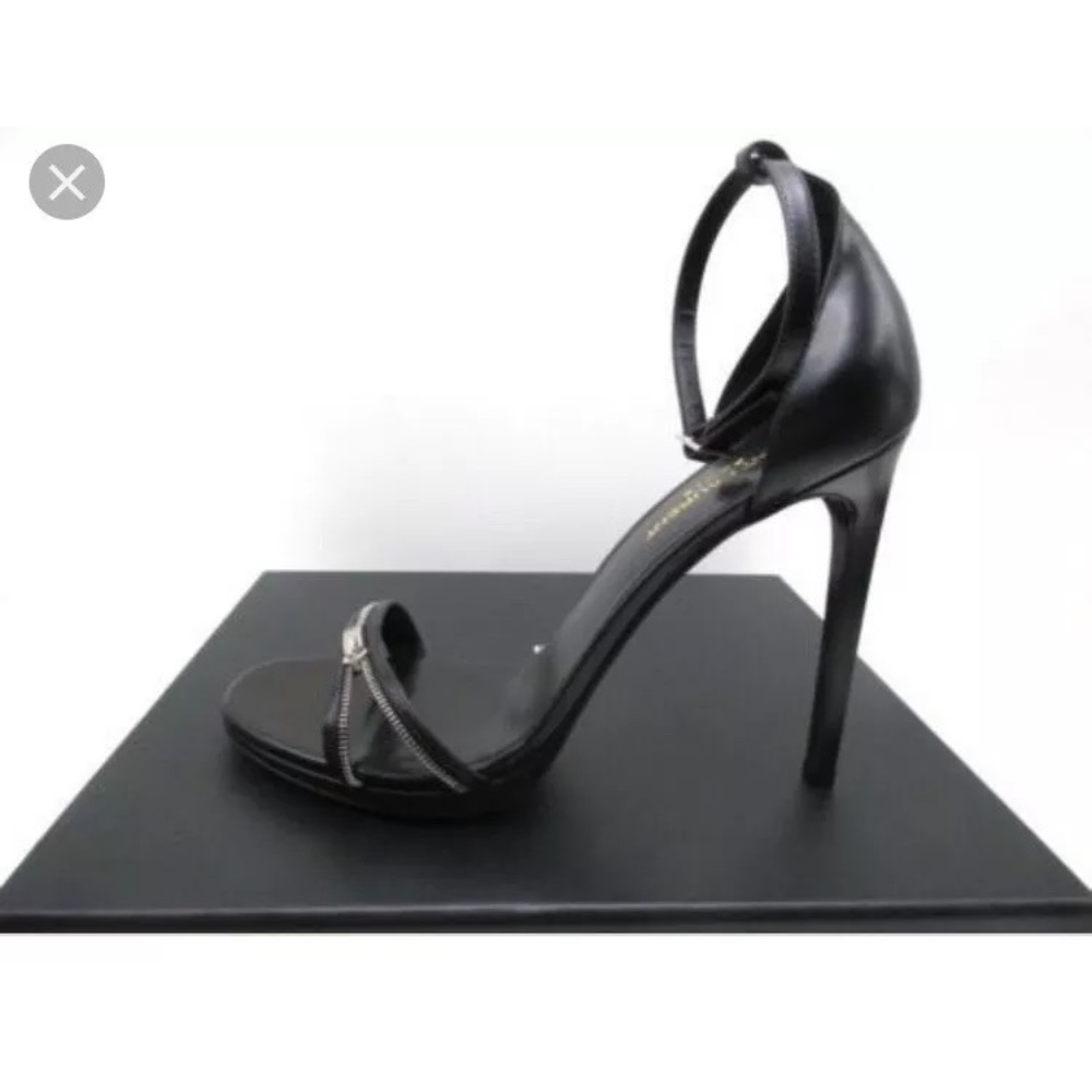 New Saint Laurent ankle Strap Sandals sz. 40 (IT)